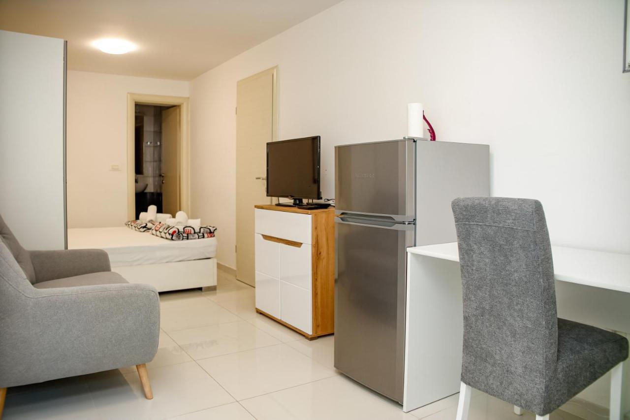 Studio Apartman Hotel Spalato Esterno foto